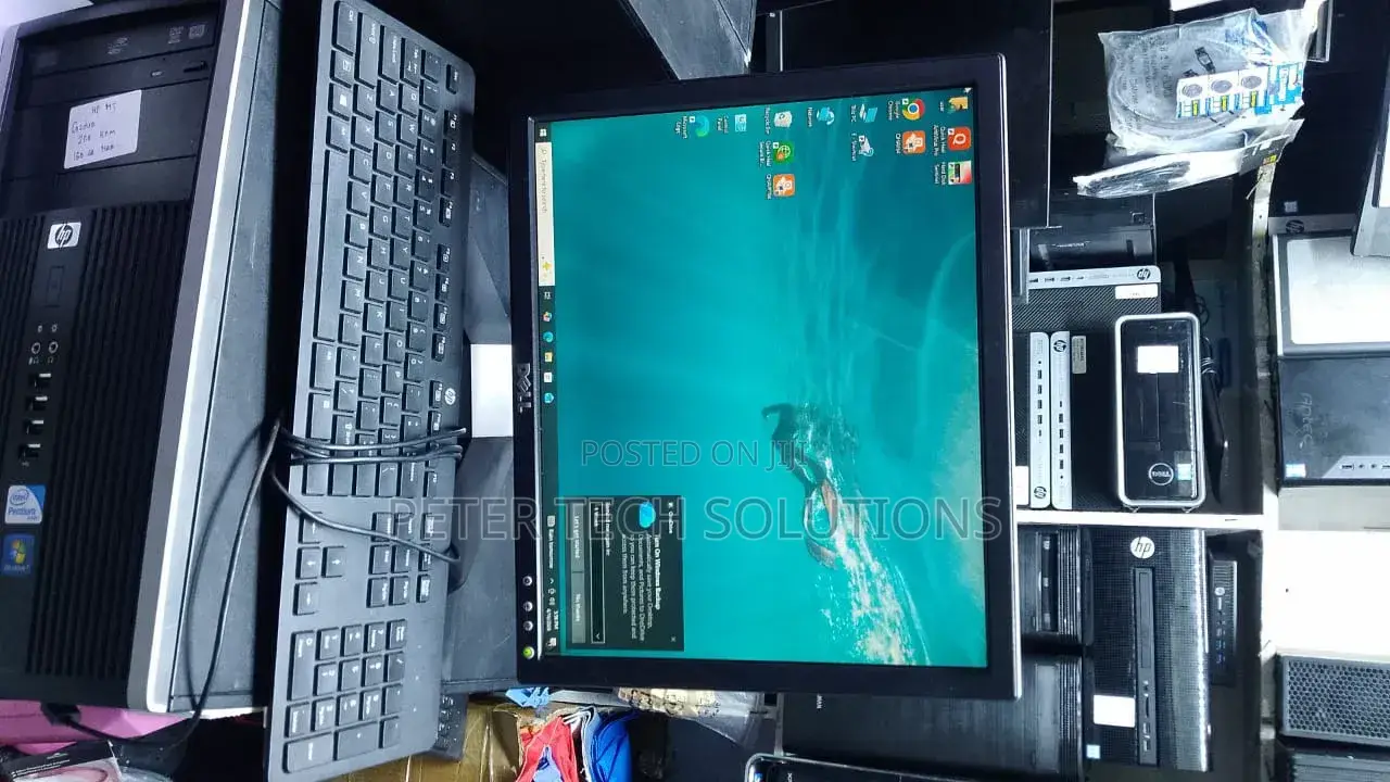 Desktop Computer Dell 4GB Intel Core i5 SSD 500GB