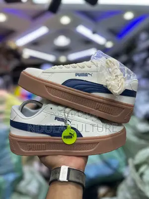Puma Smash Platform V3 Sneakers