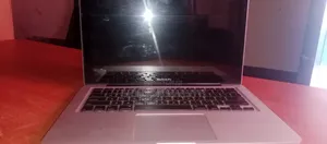 Laptop Apple MacBook Pro 8GB Intel Core i5 HDD 500GB