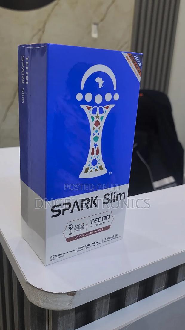 New Tecno Spark Slim 256 GB Black - main view