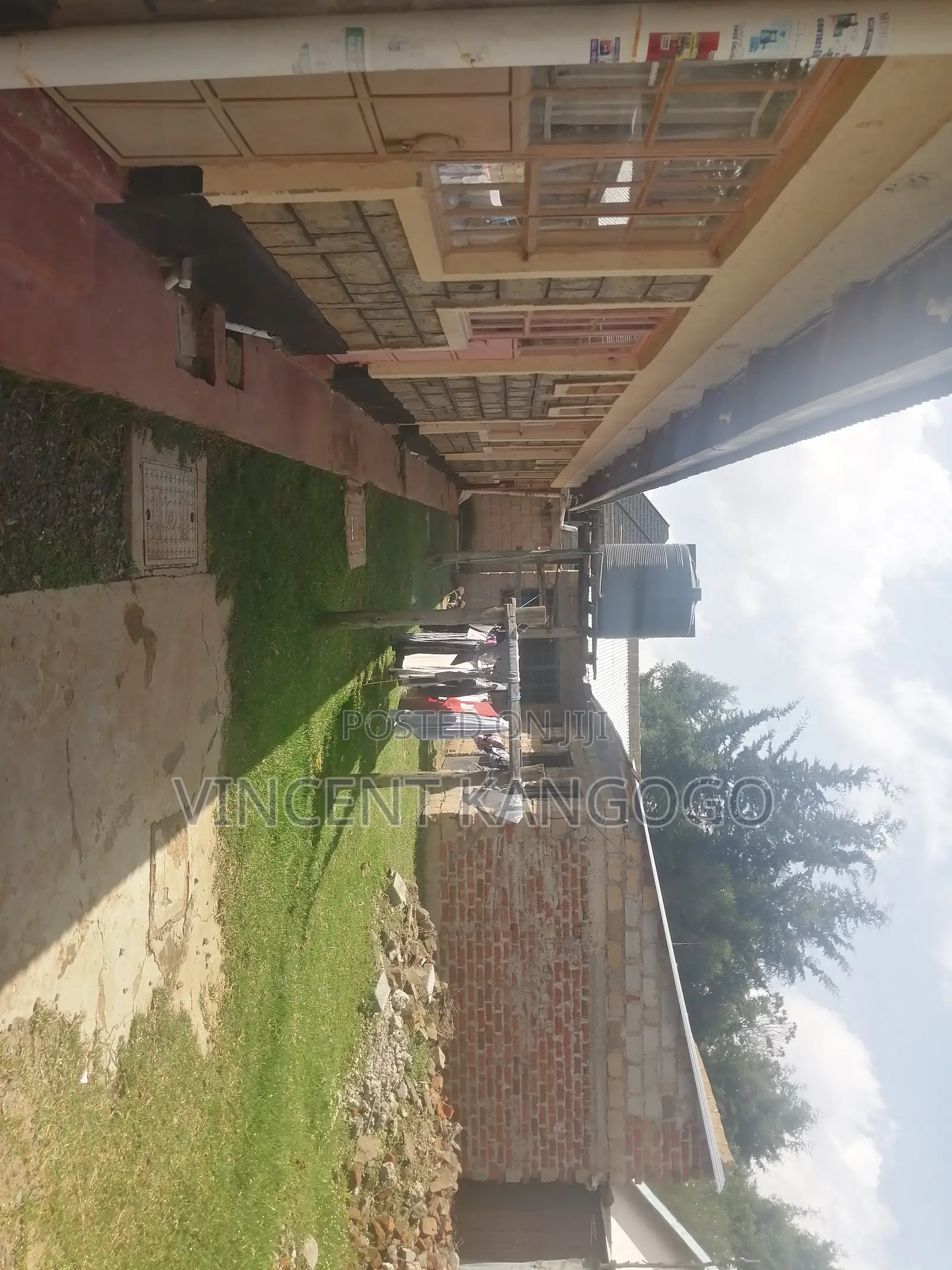 1bdrm Bungalow in Racecourse for sale