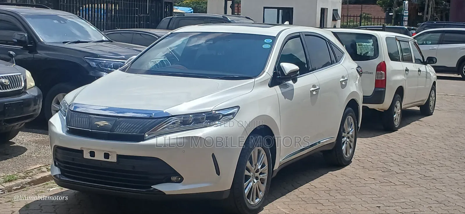 Toyota Harrier 2019 White