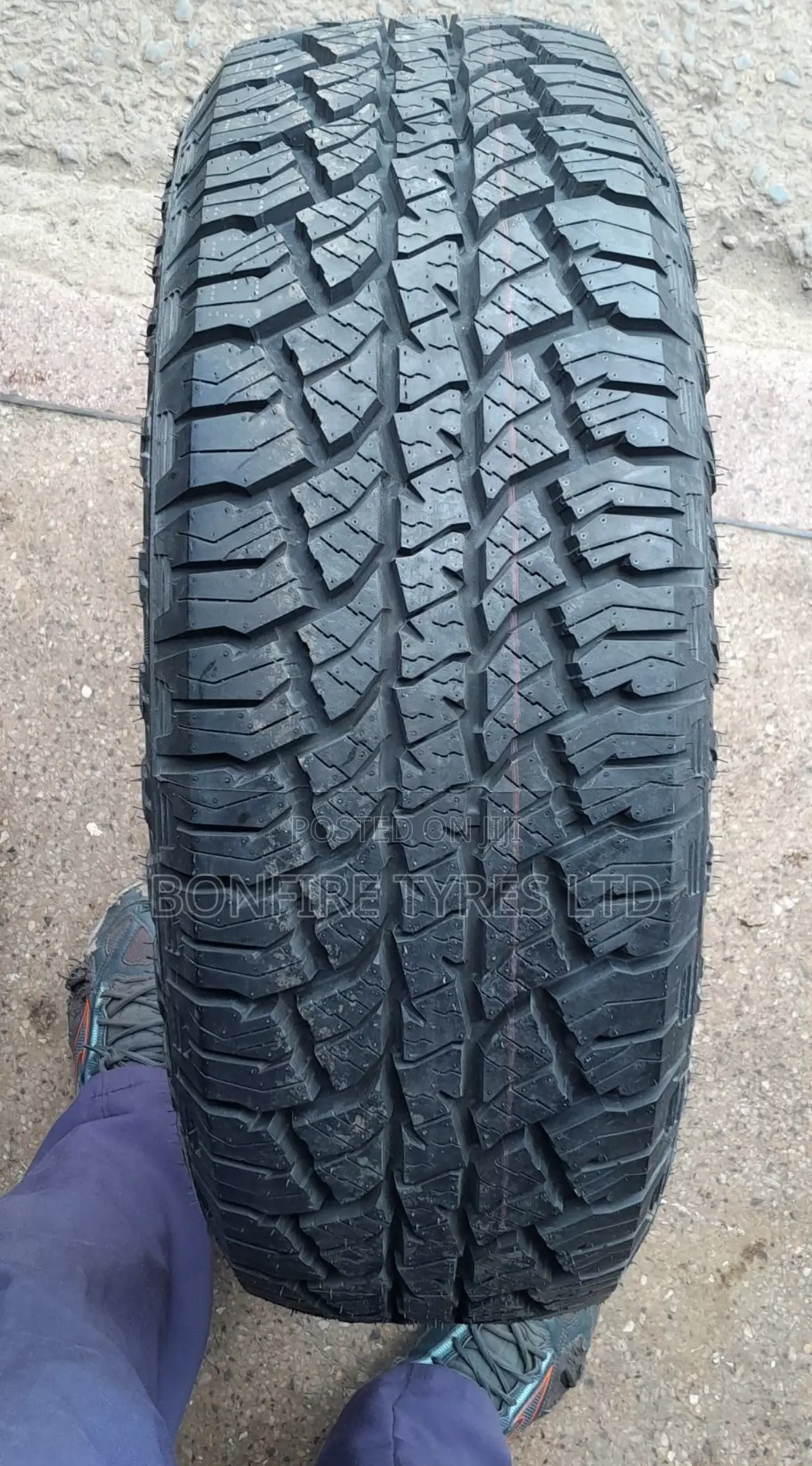 225/60r17 Centara