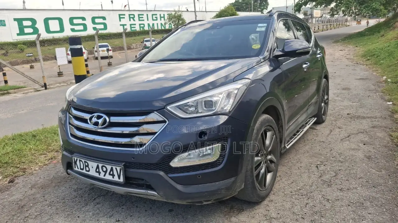 Hyundai Santa Fe 2014 Blue