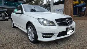 Mercedes-Benz C200 2013 White