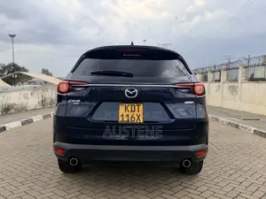 Mazda CX-8 2019 Blue