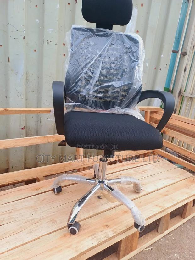 Soft Modern Headrest Office Chairs Offers!