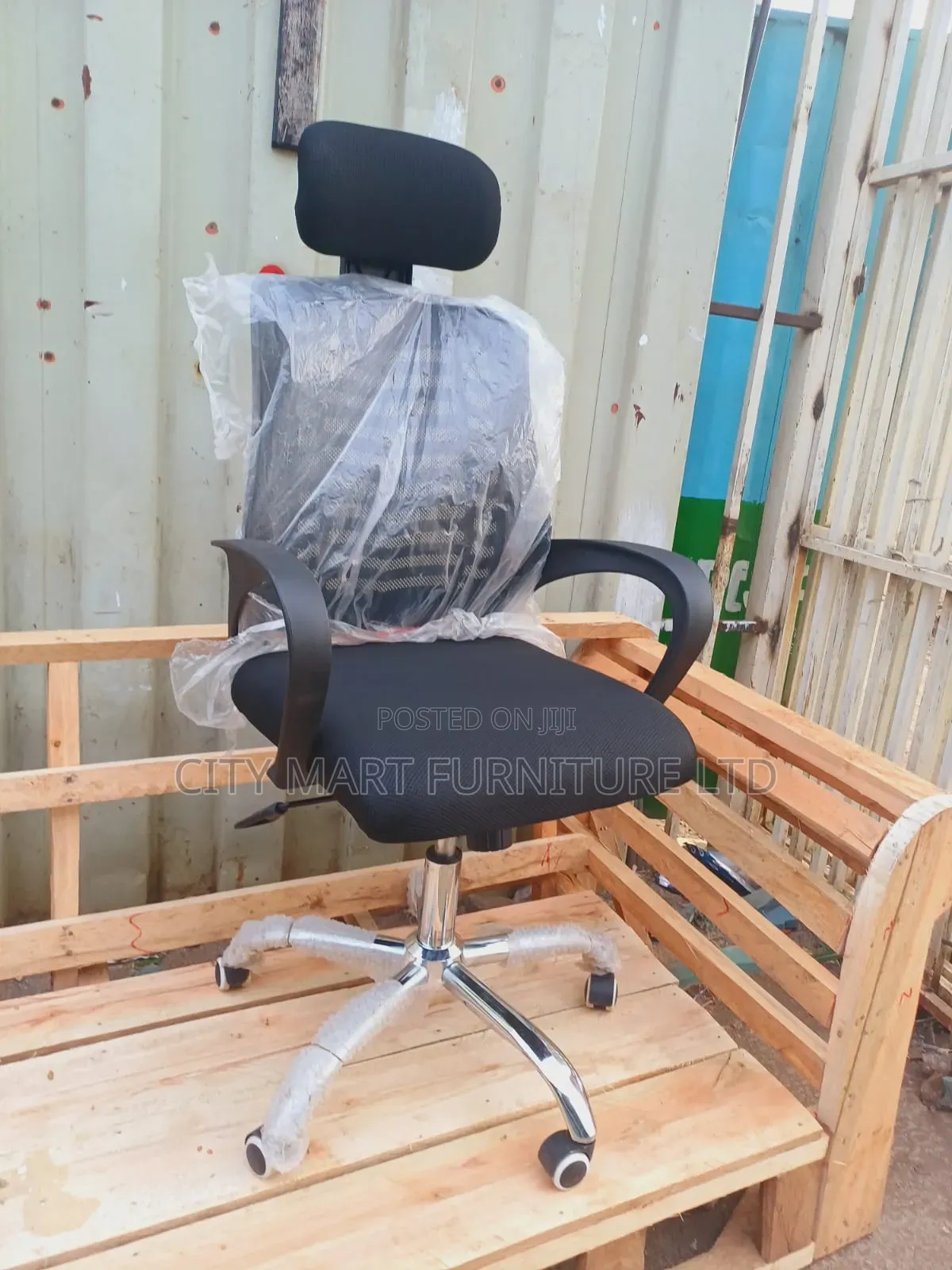 Simple Modern Headrest Office Chairs Offers! 