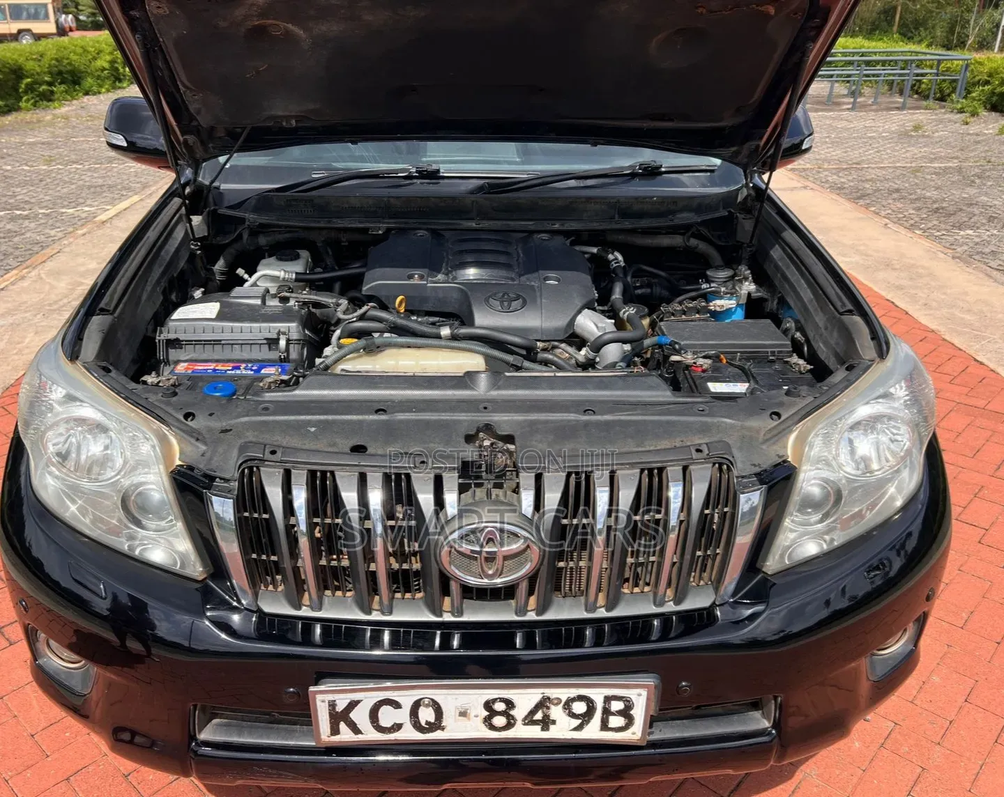 Toyota Land Cruiser Prado 2011 Black