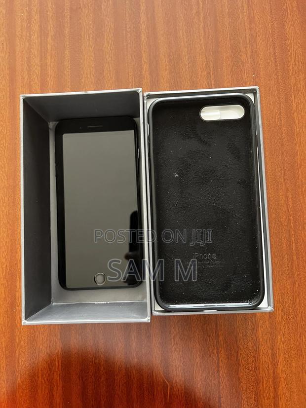 Apple iPhone 8 Plus 256 GB Black - thumbnail 3