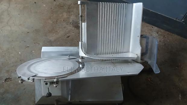 Affettatrice (Slicer)
