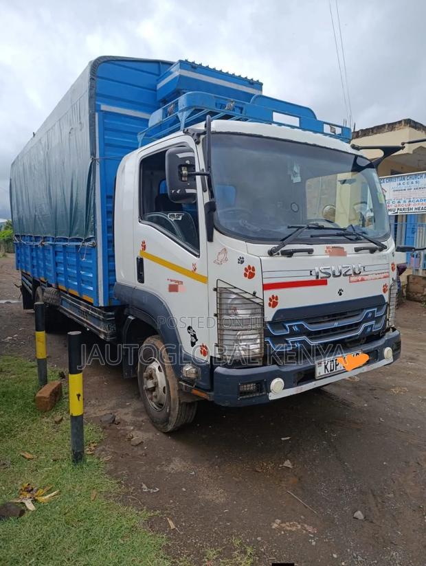 Isuzu FRR Financing - thumbnail 3