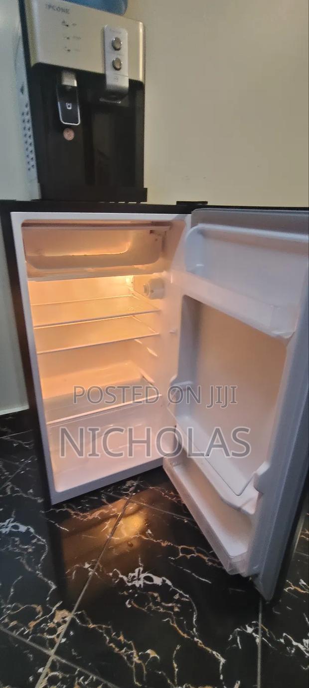 Von Mini Fridge - thumbnail 3