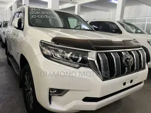 Toyota Land Cruiser Prado 2.8 2020 Pearl