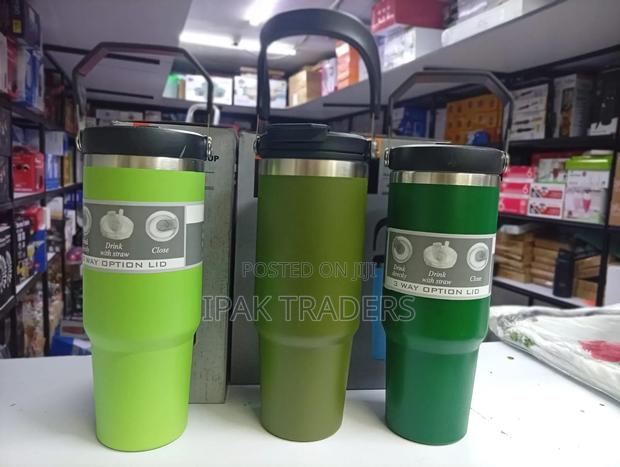 ! New In!! 1.0l Unbreakable Stanley Cup * Brand Able
