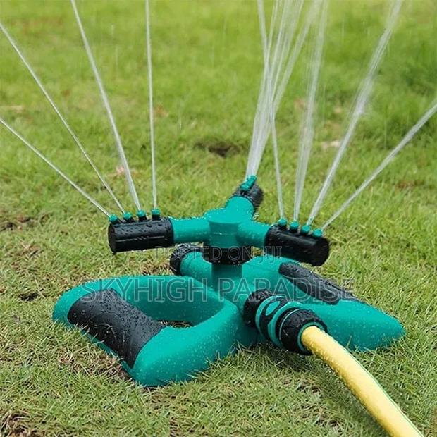 *360 Degrees Automatic Garden Sprinkler for Watering *
