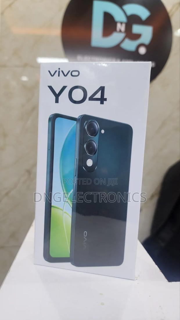 New Vivo Y04 128 GB Gray