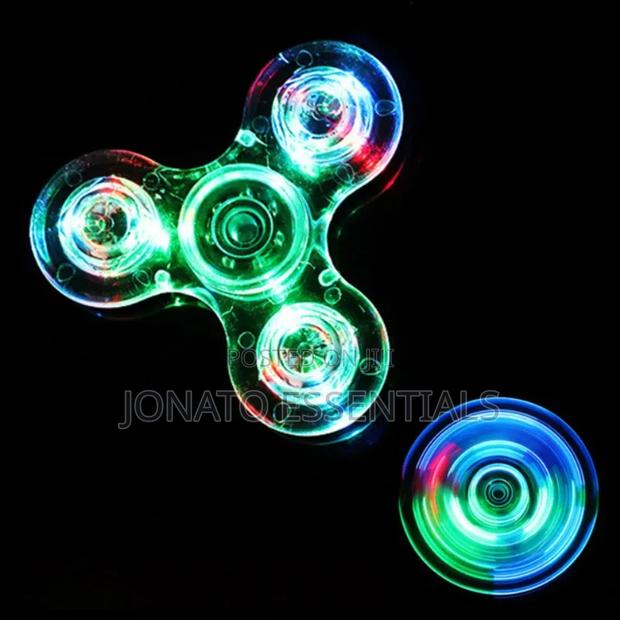 Led Light Up Fidget Spinner Stress Relief Toy - thumbnail 3