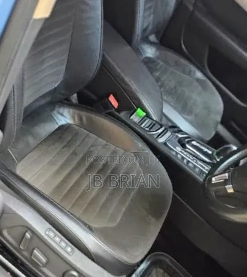 Volkswagen Passat 2013 Blue