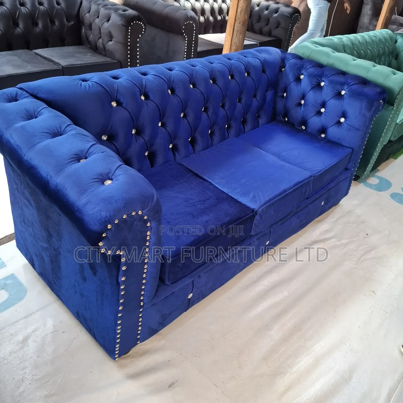 Curvy 3-Seater Modern Chester Sofas Offers