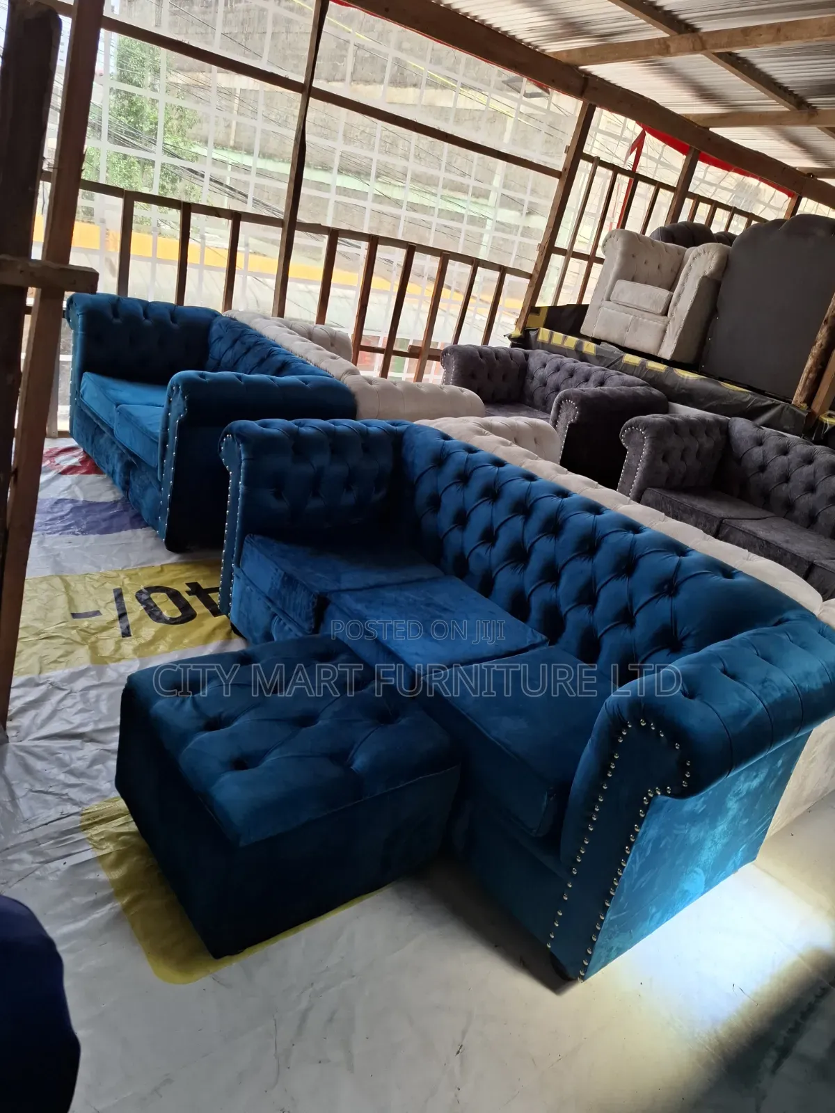 Alluring 5-Seater Modern Chester Sofas Offers
