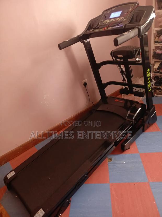 Euromax Auto Incline Treadmill With Massage Belt