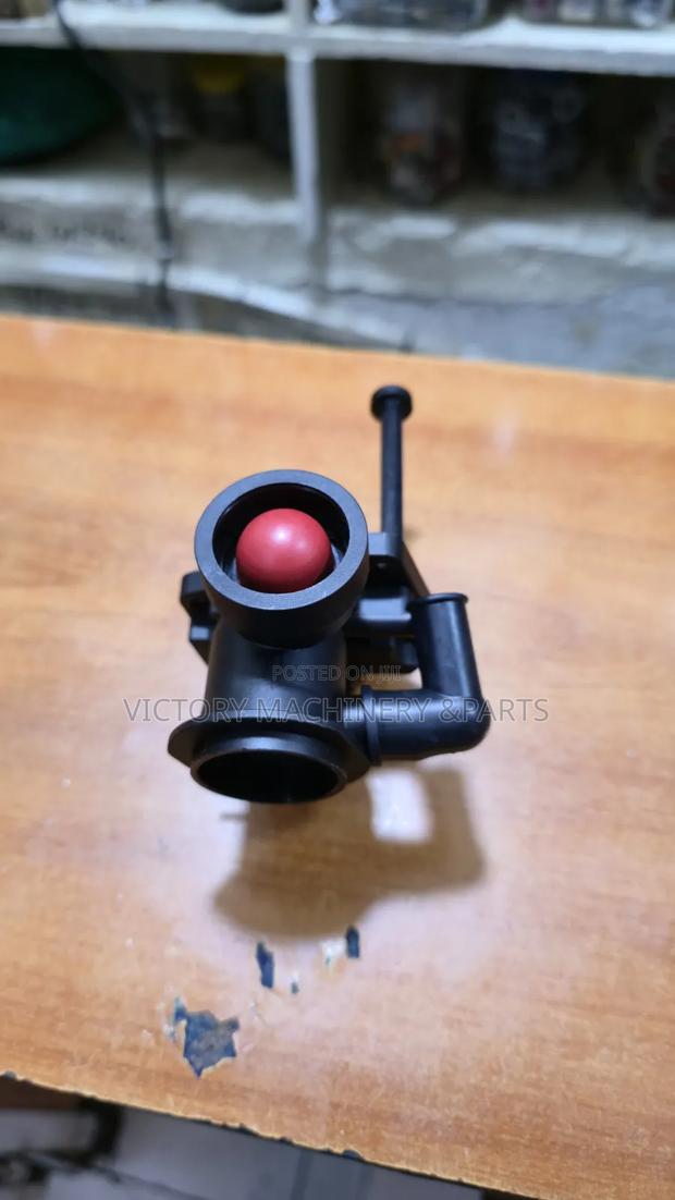 Lawn Mower Carburator - thumbnail 4