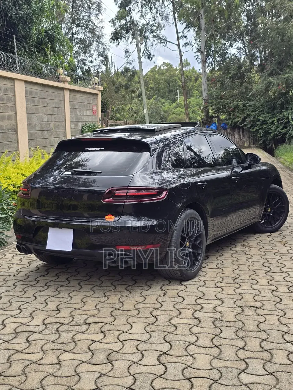 Porsche Macan GTS 2018 Black