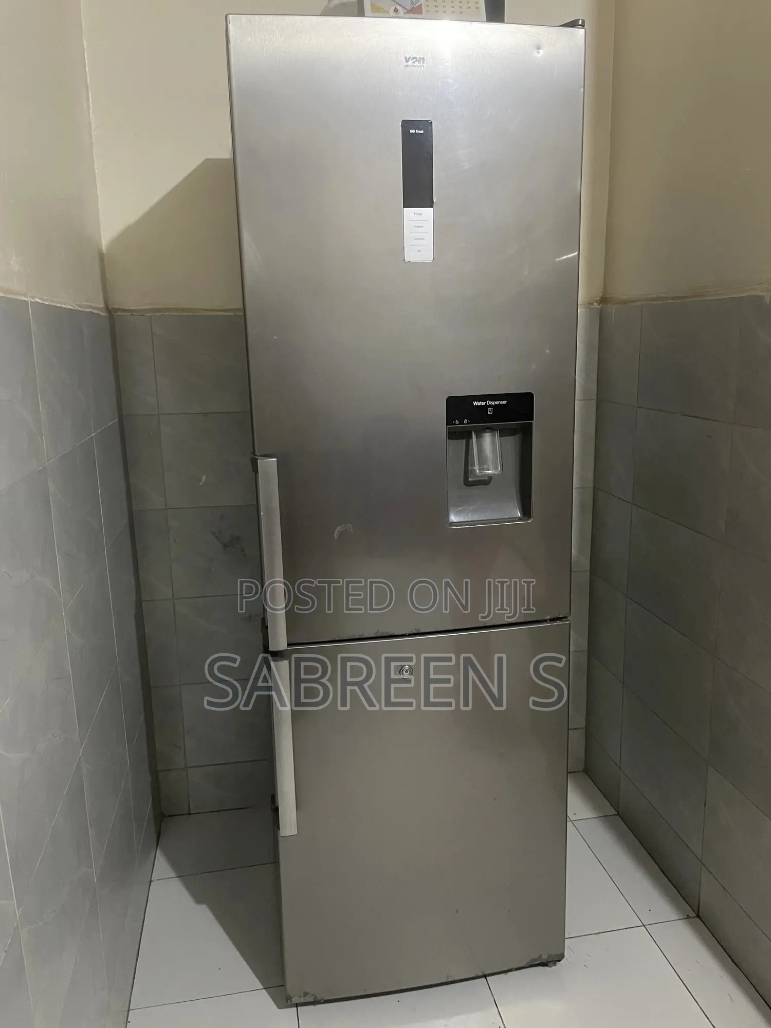 Von Bottom Freezer Fridge With Water Dispenser 265l