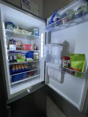 Von Bottom Freezer Fridge With Water Dispenser 265l