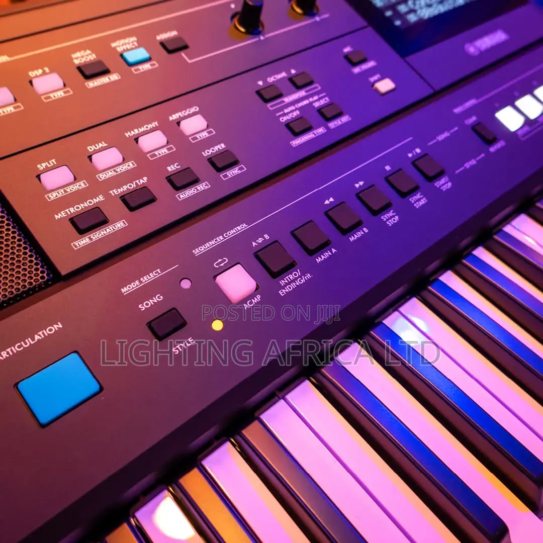 Original Yamaha PSR E 483 Keyboard Complete With Power Adapter