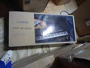 Original Yamaha PSR E 483 Keyboard Complete With Power Adapter