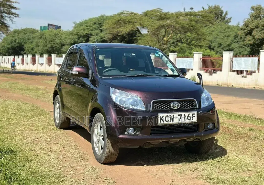 Toyota Rush 2012 Purple