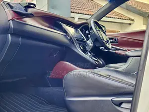 Toyota Harrier 2.0 2019 Pearl