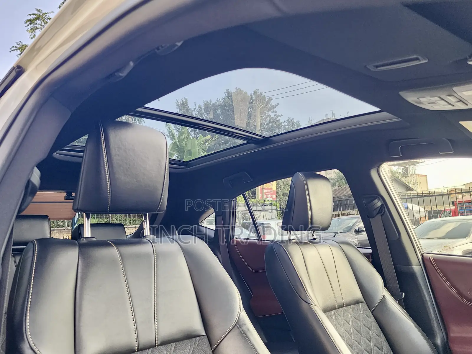 Toyota Harrier 2.0 2019 Pearl