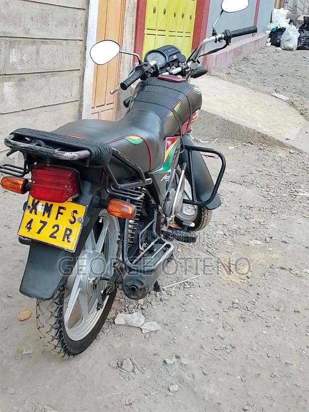 Honda CB 2021 Red - thumbnail 5
