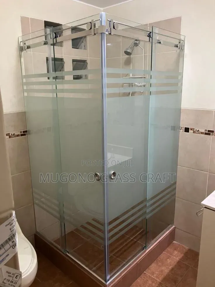 Modern Frameless Sliding Shower Cubicle