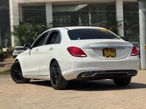 Mercedes-Benz C200 2016 White