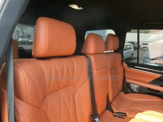Lexus LX 570 AWD 2019 Pearl