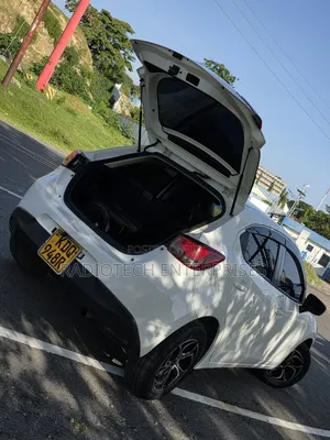 Mazda Demio 2017 White