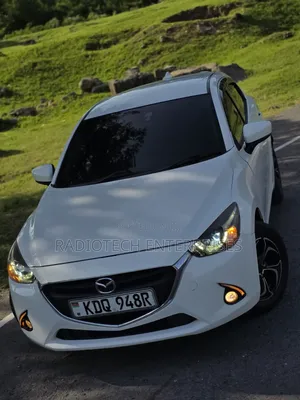 Mazda Demio 2017 White