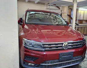 Volkswagen Tiguan 2018 Maroon