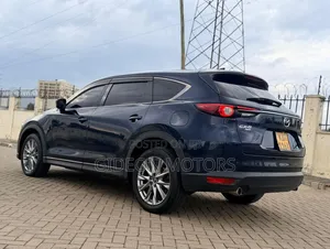 Mazda CX-8 2019 Blue
