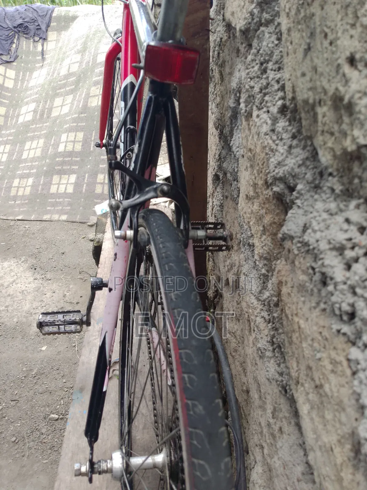 Road Bike For Those Wanting Speed Quick Sale
