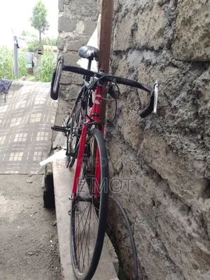 Road Bike For Those Wanting Speed Quick Sale