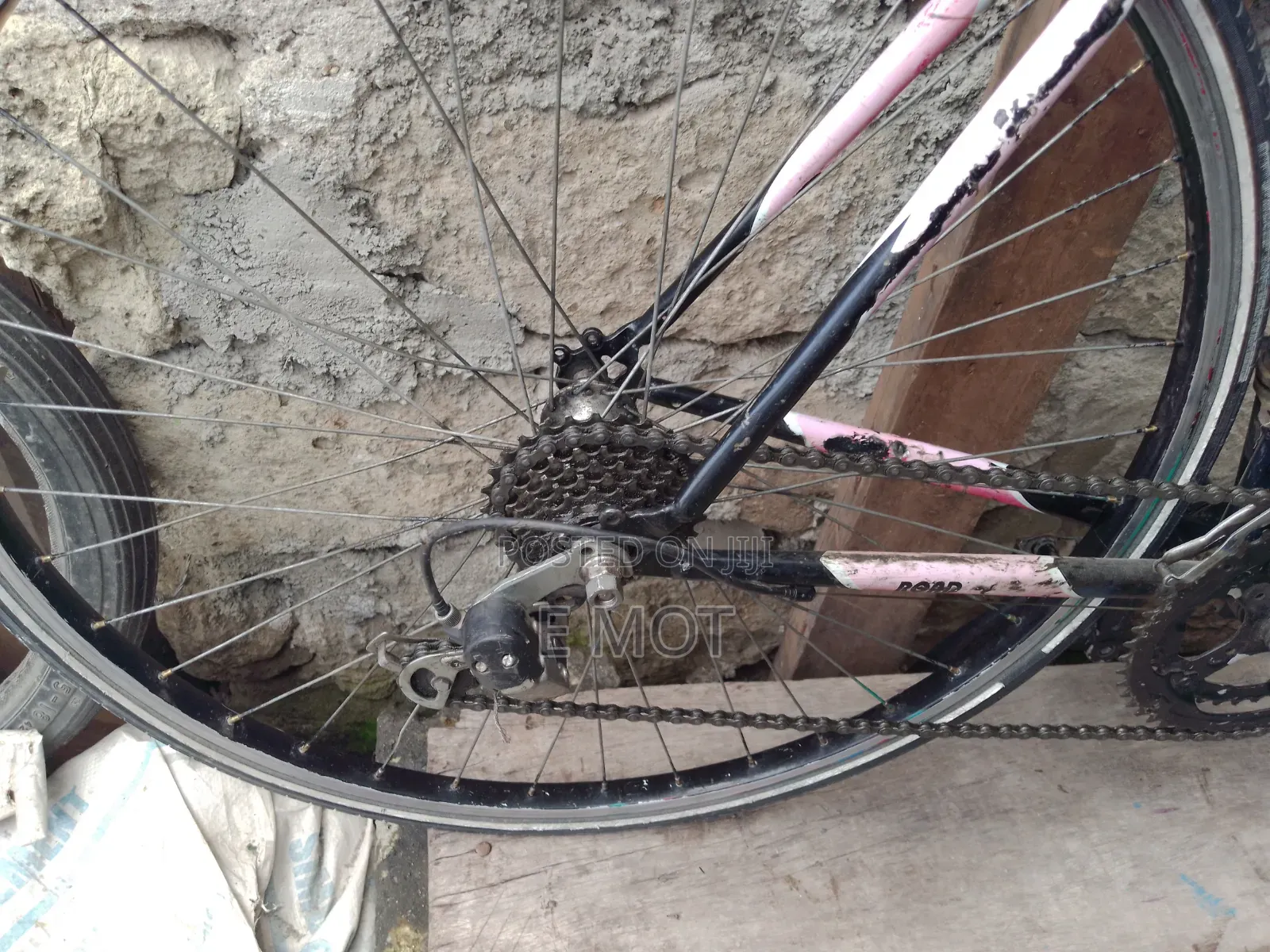Road Bike For Those Wanting Speed Quick Sale