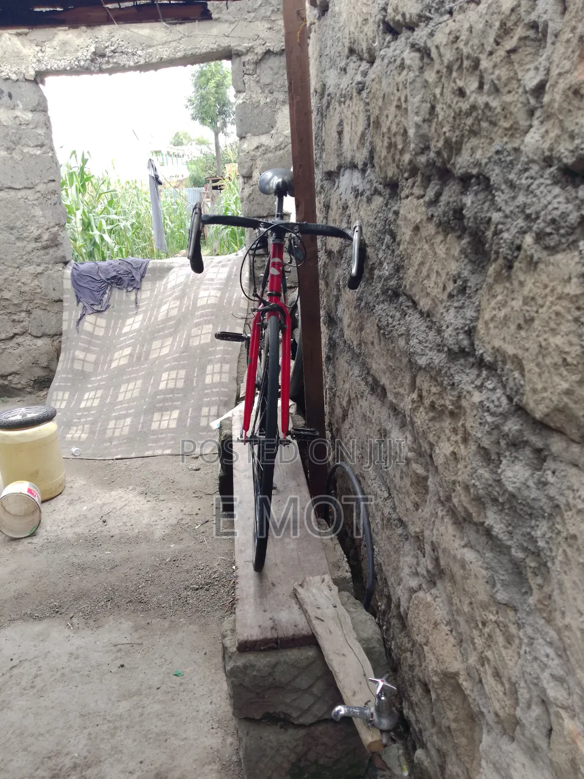 Road Bike For Those Wanting Speed Quick Sale