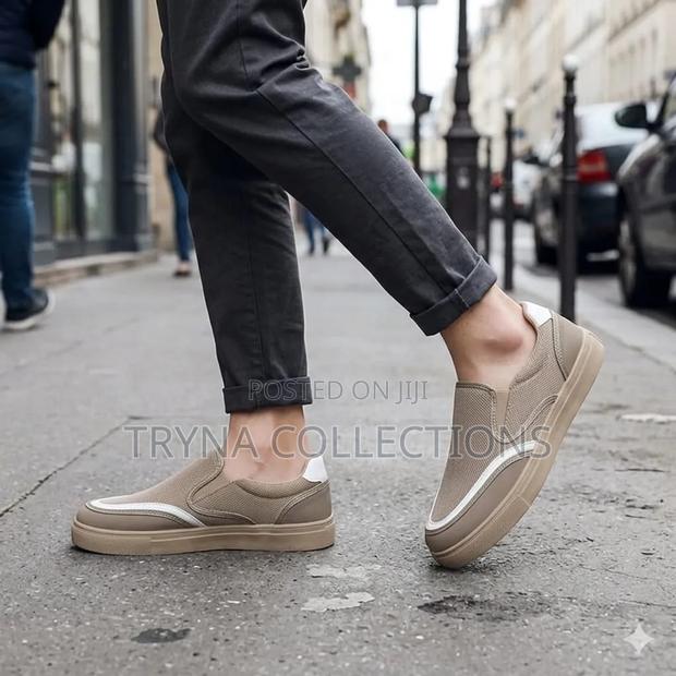 Quality Rubber Shoes - thumbnail 2
