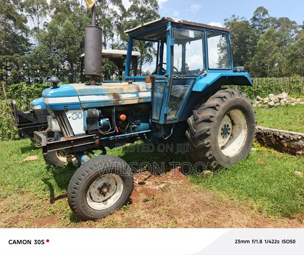 Ford 5610 Tractor - main view