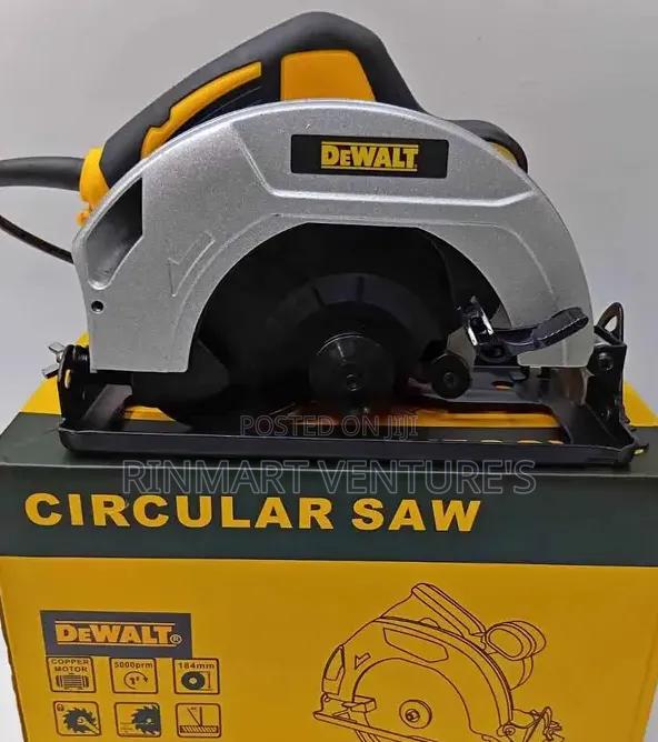 Dewalt Electric Circular Saw 7"